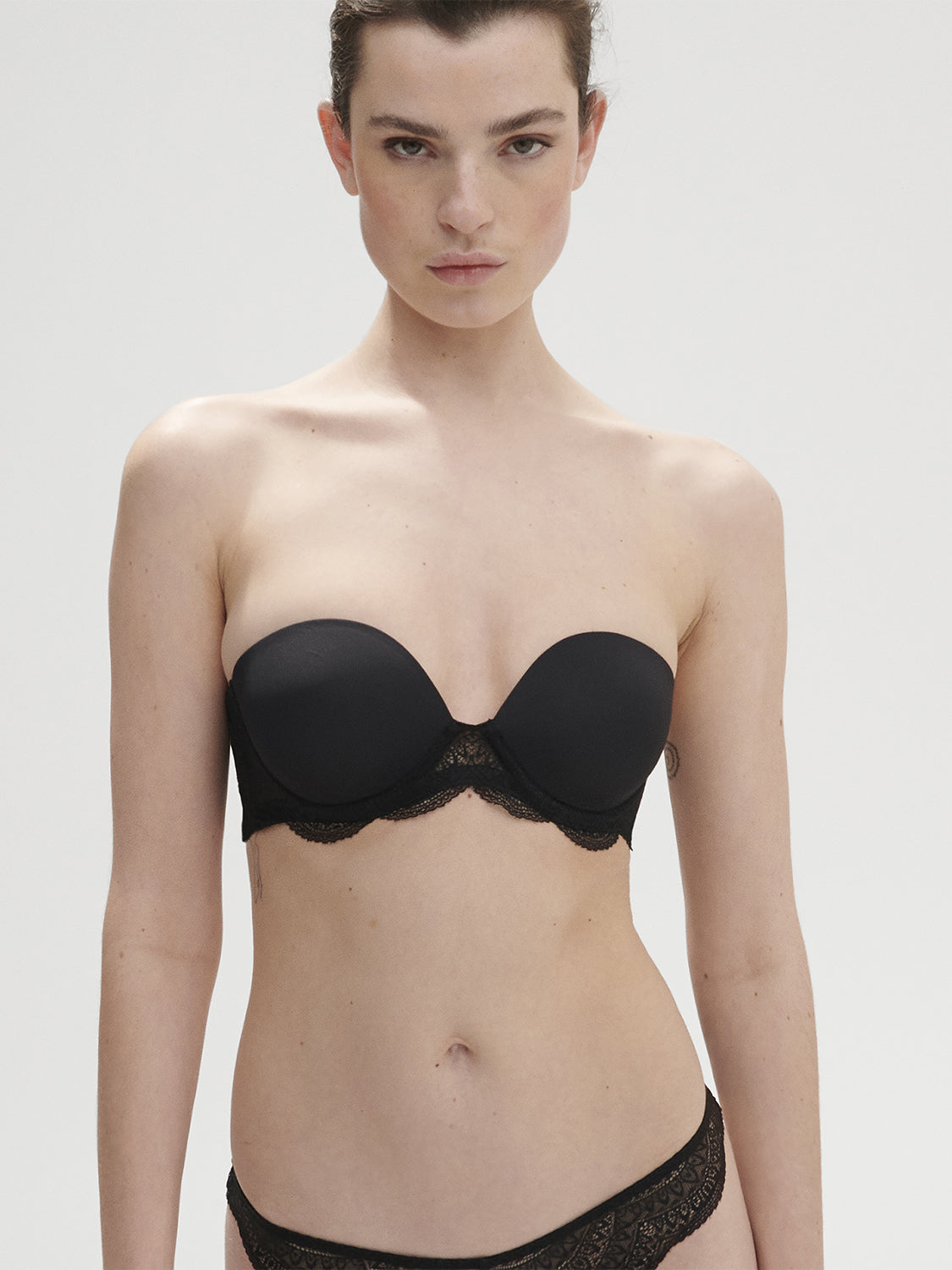 Karma Strapless - Black