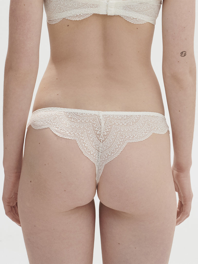 Karma Tanga - Ivory