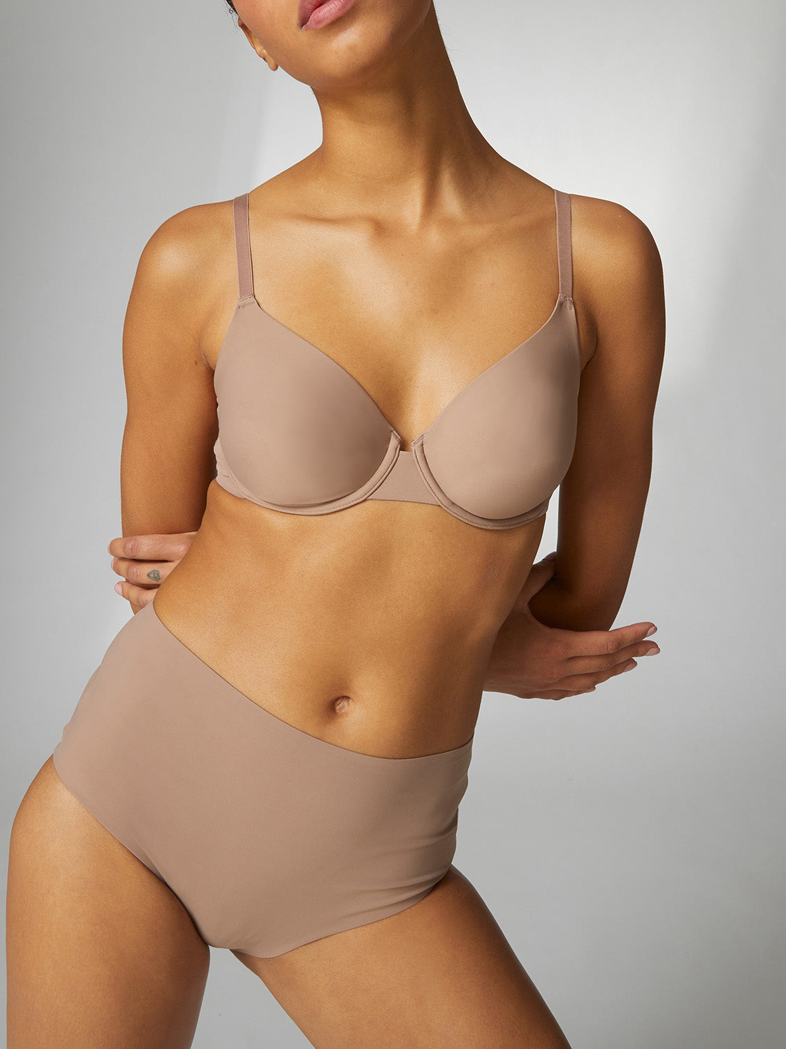 Essentiel Multiposition Unlined - Amaretto