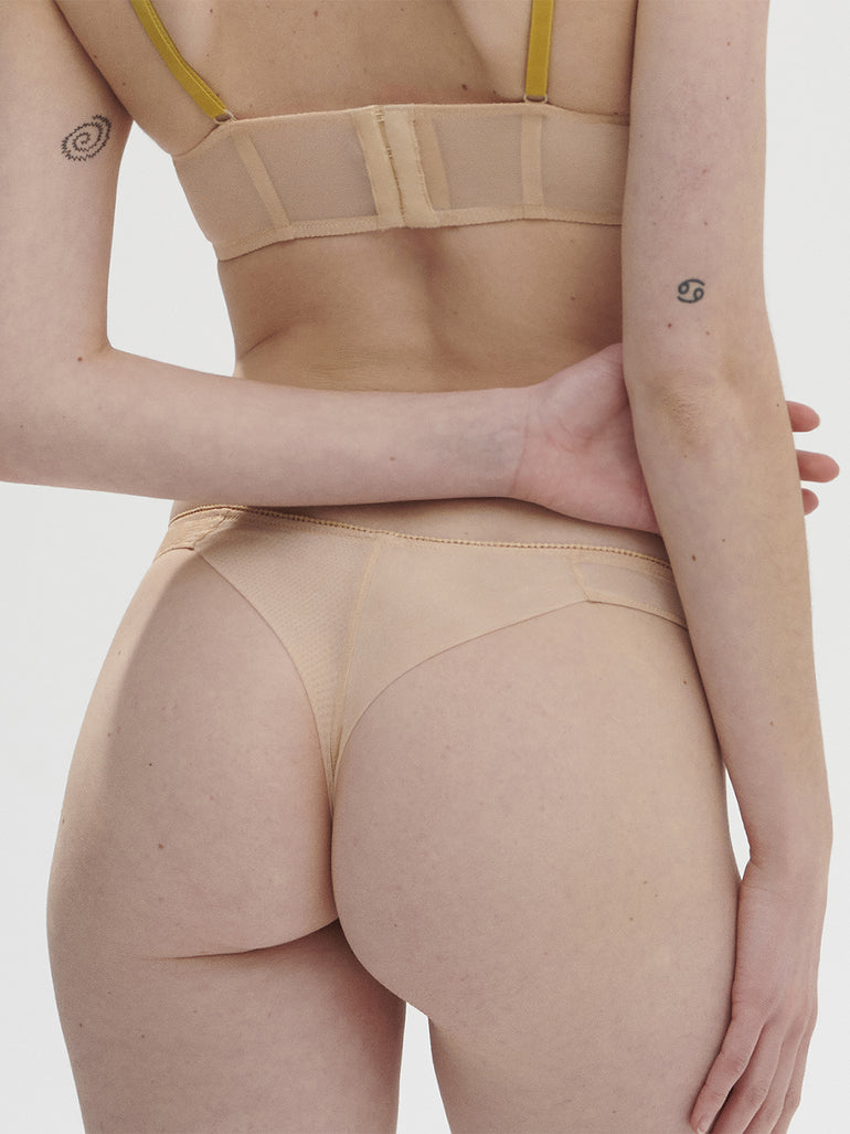 Adele Tanga - Ginger