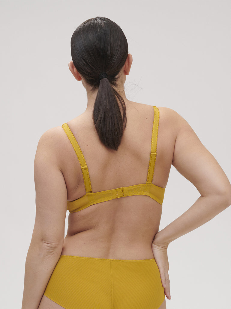 soft-cup-triangle-bra-golden-yellow-embleme-12