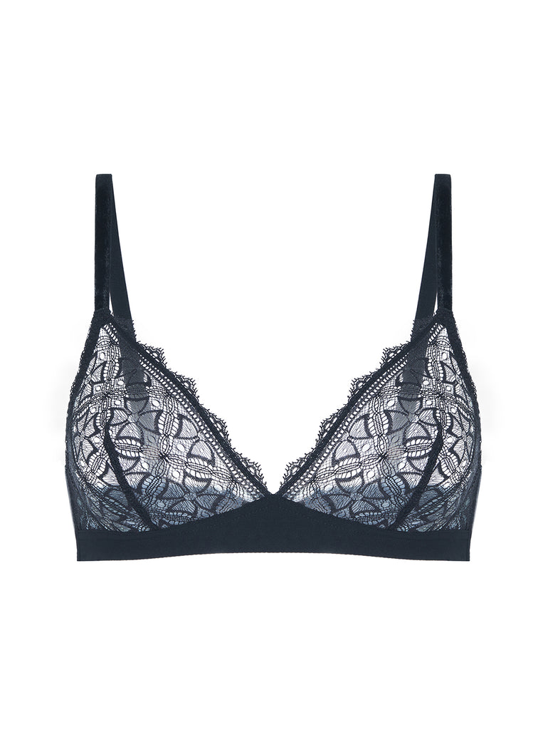 Wireless Bra in Black with lace overlay