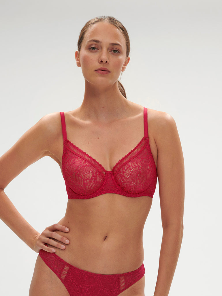 Plunging moulded underwired bra - Ruby pink