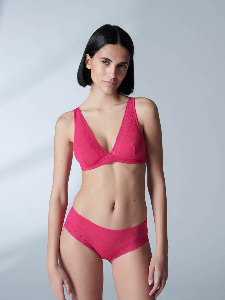 Wireless Triangle - Fuschia