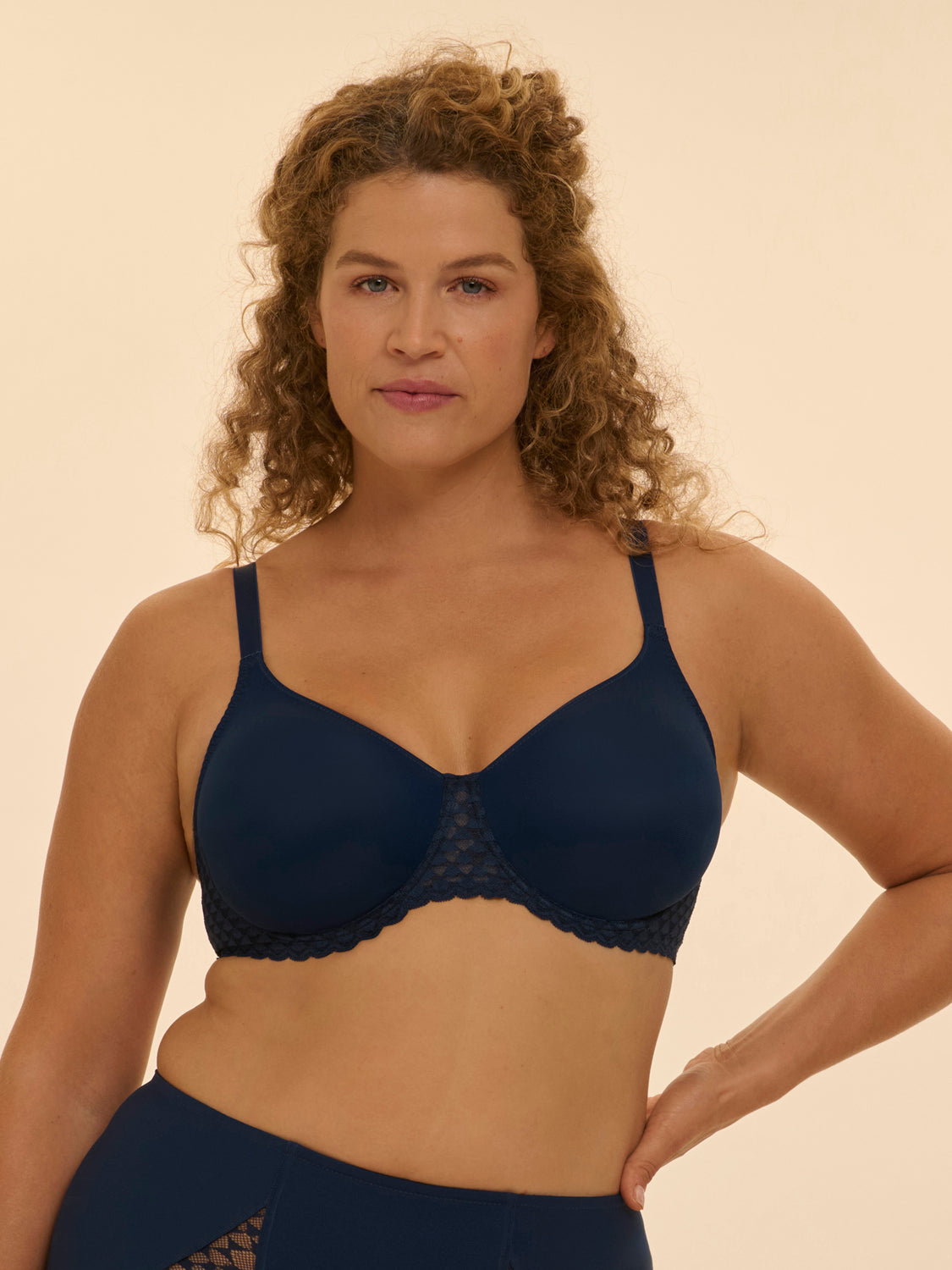 Moulded rigid underwired bra - Midnight