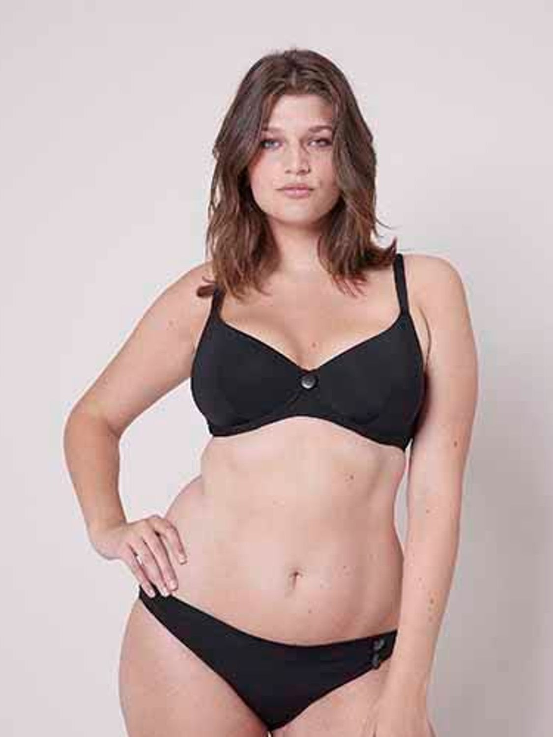 Full Cup - Black