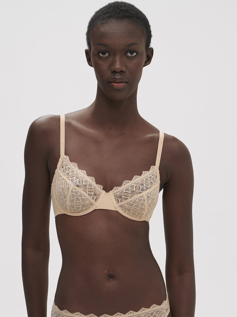 Moulded underwired bra - Vanilla