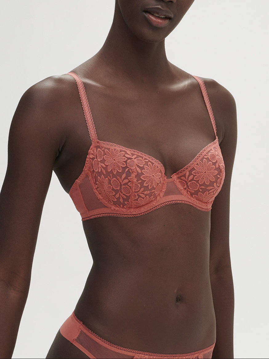 Amazone Sheer Demi - Texas Pink