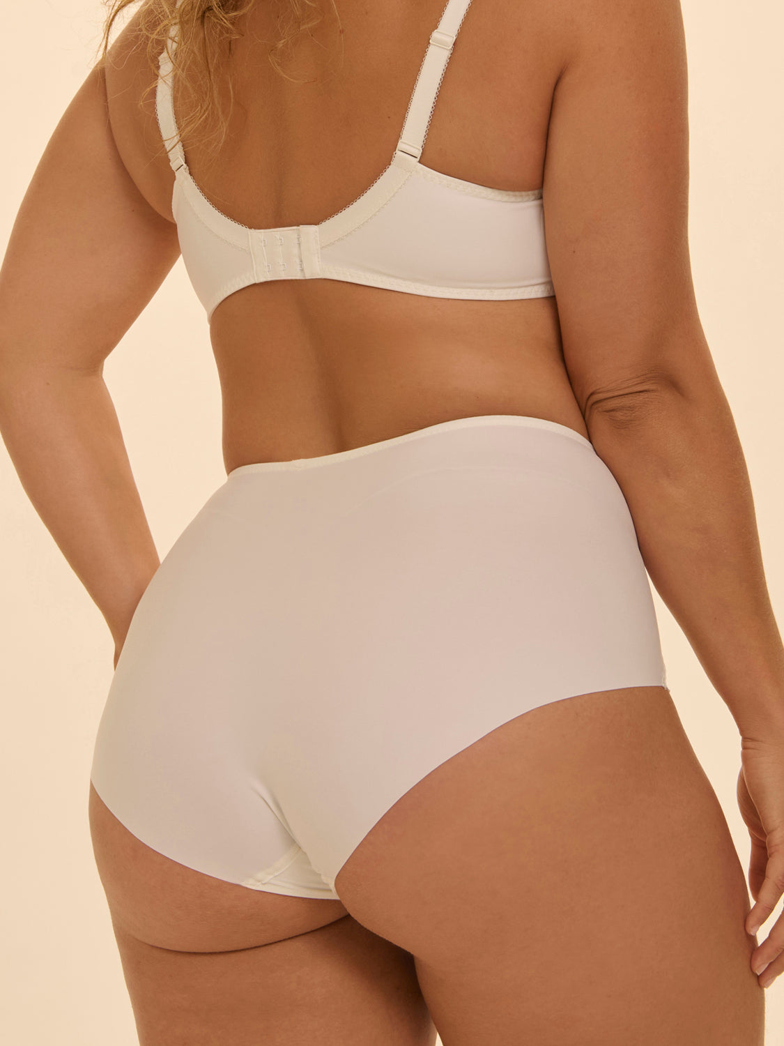 Control brief - Natural