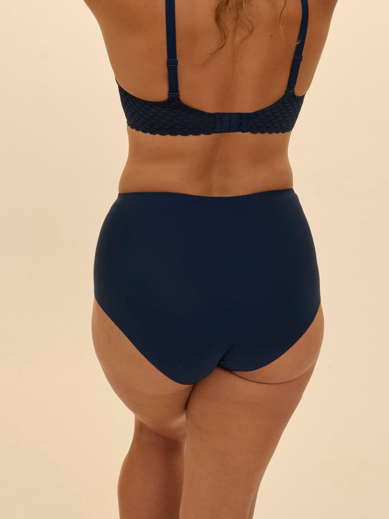 Control brief - Midnight